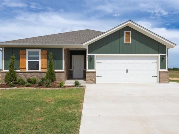 3440 Manning Farms Boulevard, El Reno, OK 73036