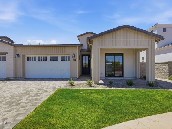 2733 E DERRINGER Court, Gilbert, AZ 85297