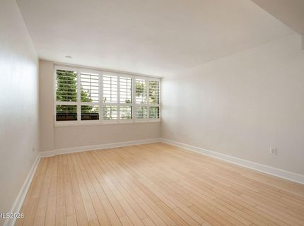 450 N Arlington Avenue, Unit 207, Reno, NV 89503 Photo