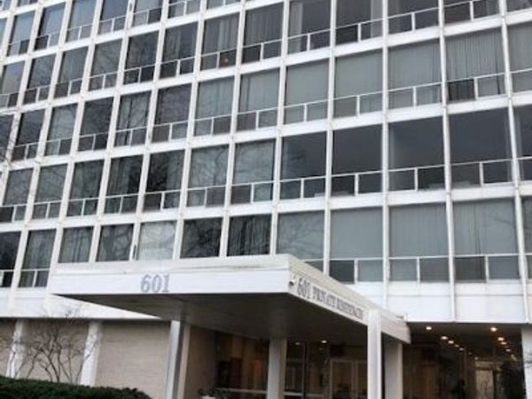 601 E 32nd Street , Unit 203, Chicago, IL 60616