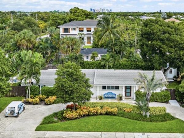 251 Gregory Place, West Palm Beach, FL 33405