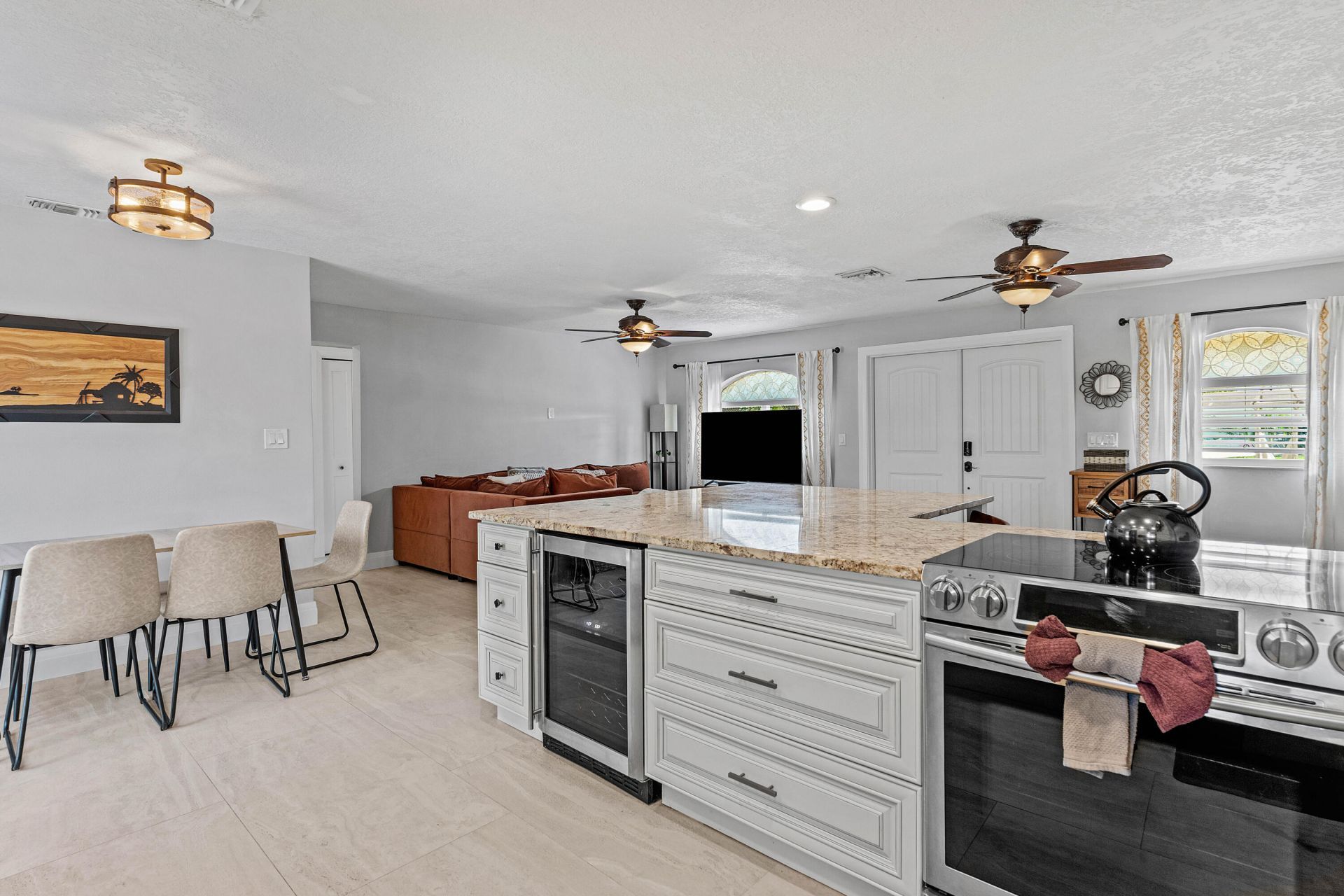 968 Laurel Road, North Palm Beach, FL 33408 Photo