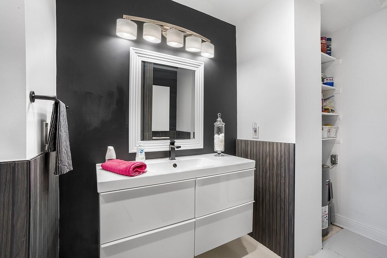 8900 Warwick Drive, Boca Raton, FL 33433 Photo