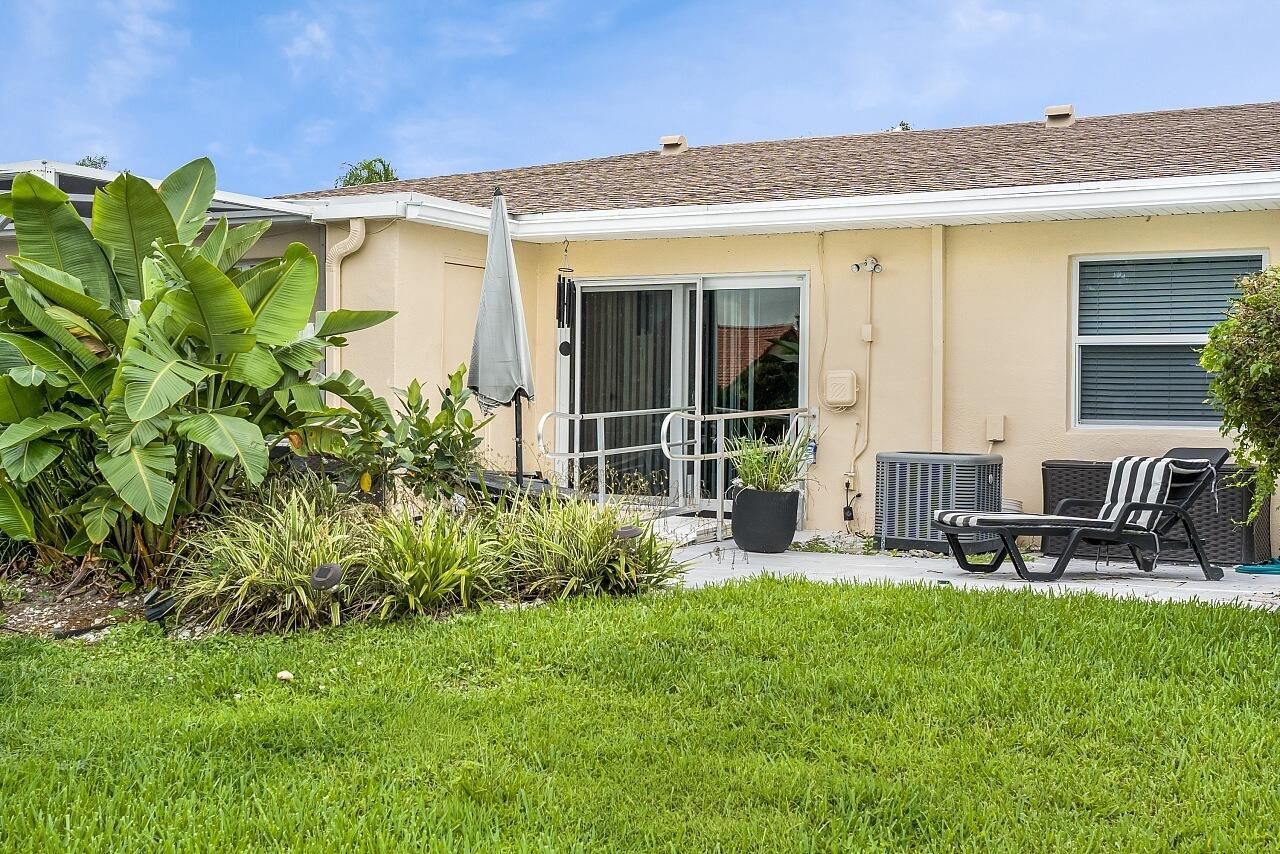 8900 Warwick Drive, Boca Raton, FL 33433 Photo