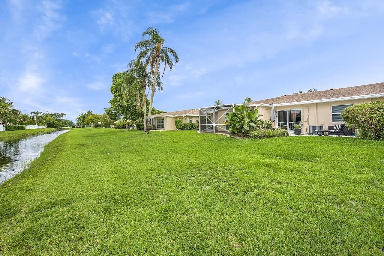 8900 Warwick Drive, Boca Raton, FL 33433 Photo