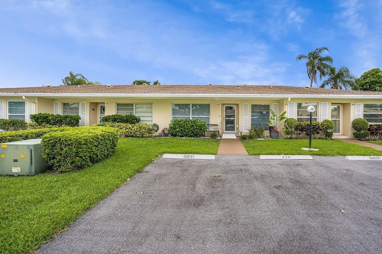 8900 Warwick Drive, Boca Raton, FL 33433 Photo