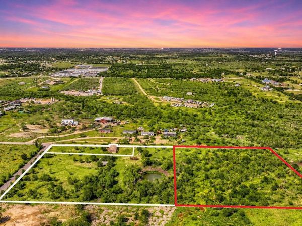 401 Graef (148538) RD , Kyle, TX 78640