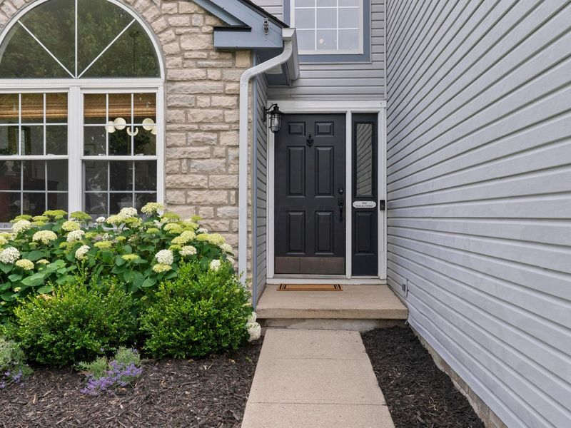 7449 Liberton Place, Columbus, OH 43085 Photo 2