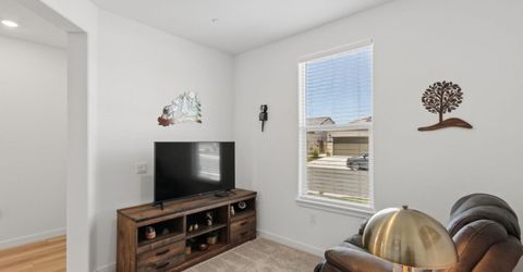 4635 Trout Lily Ln, Roseville, CA 95747 Photo