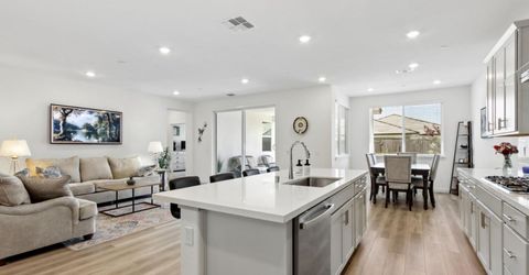 4635 Trout Lily Ln, Roseville, CA 95747 Photo