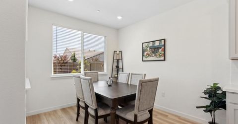 4635 Trout Lily Ln, Roseville, CA 95747 Photo