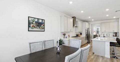 4635 Trout Lily Ln, Roseville, CA 95747 Photo