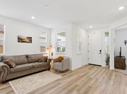 4635 Trout Lily Ln, Roseville, CA 95747 Photo
