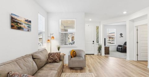 4635 Trout Lily Ln, Roseville, CA 95747 Photo