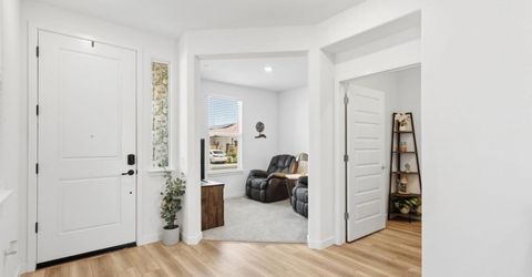 4635 Trout Lily Ln, Roseville, CA 95747 Photo
