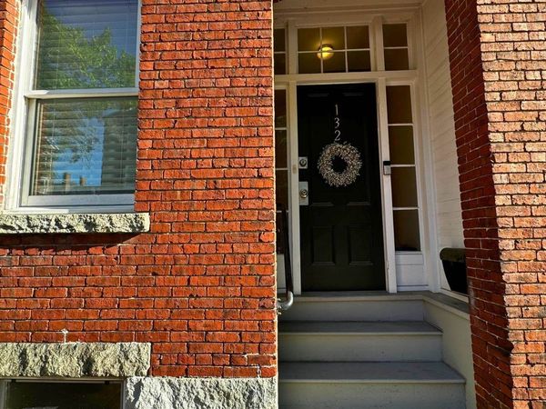 132 West Merrimack Street, Unit 1, Manchester, NH 03101