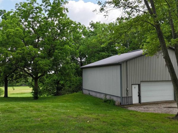 5144 E McKenna Road, Warsaw, IN 46582