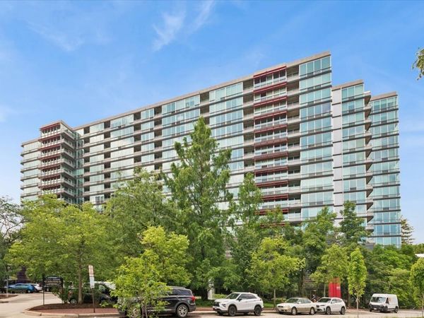 800 Elgin Road , Unit 1412, Evanston, IL 60201
