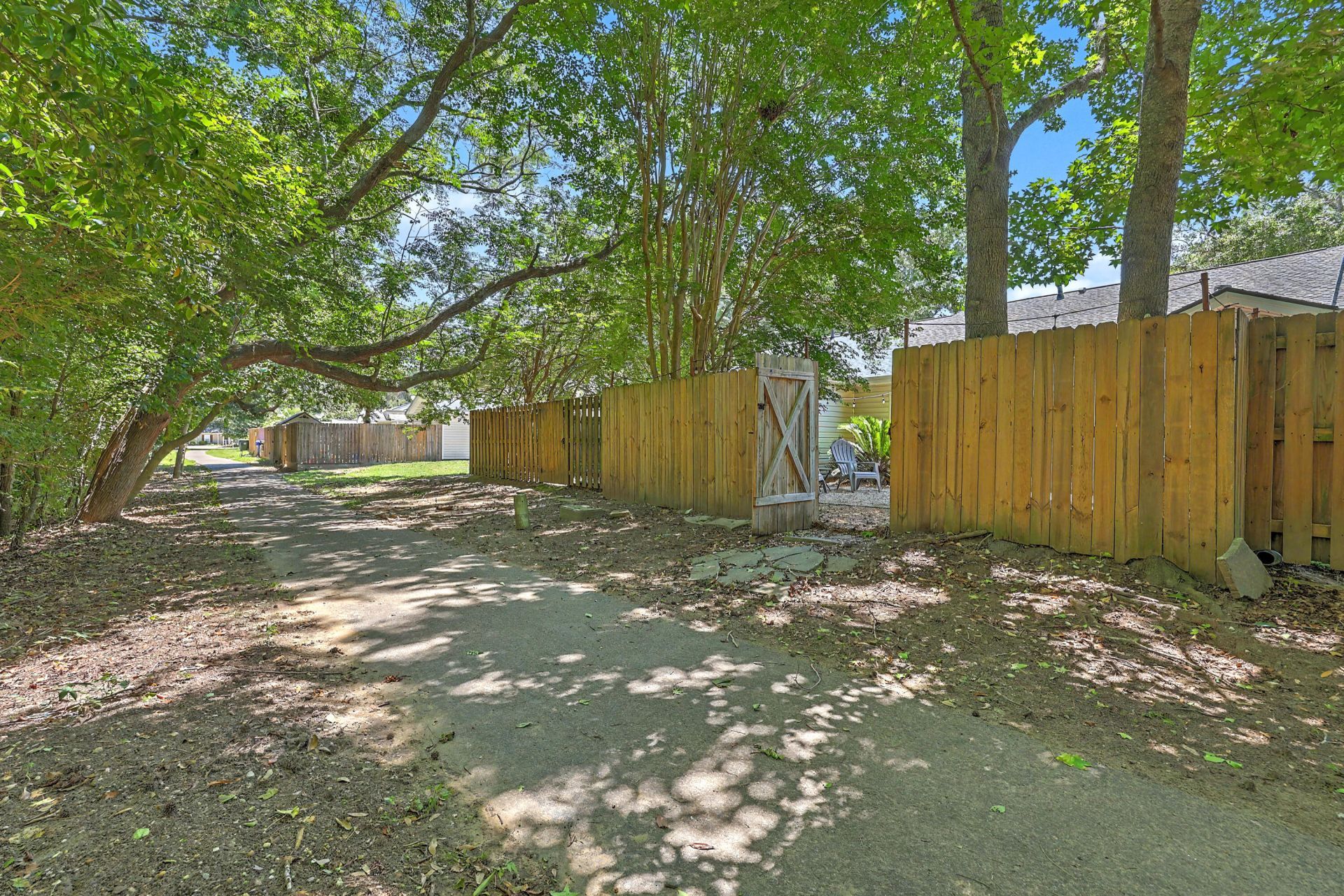 1561 Blaze Lane Photo 33