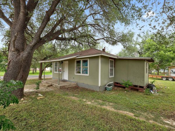 3007 Michoacan DR , Del Valle, TX 78617