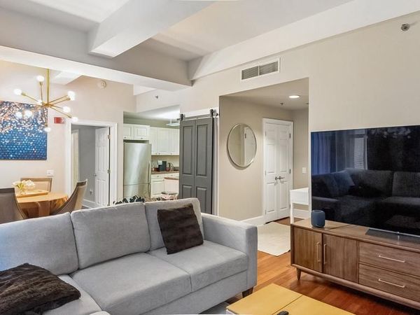 1500 CHESTNUT STREET , Unit 8I, PHILADELPHIA, PA 19102