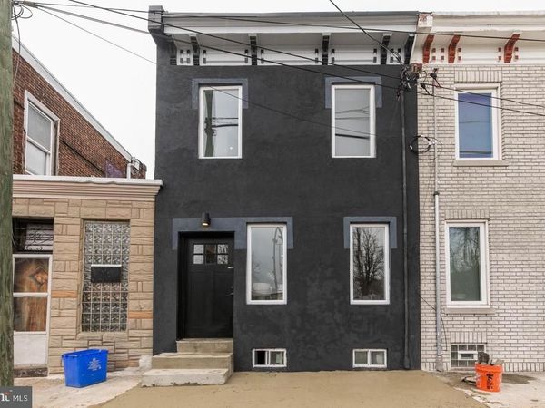 2571 TRENTON AVENUE, PHILADELPHIA, PA 19125
