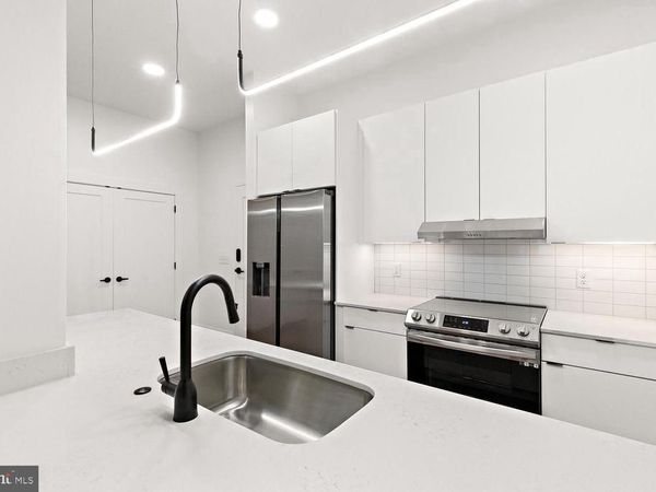 801 N MARKET STREET , Unit 206, WILMINGTON, DE 19801