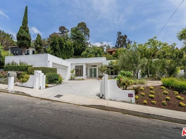 816 N Kenter Avenue, Los Angeles, CA 90049