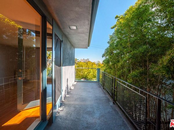1155 N Clark Street, Unit 1, West Hollywood, CA 90069