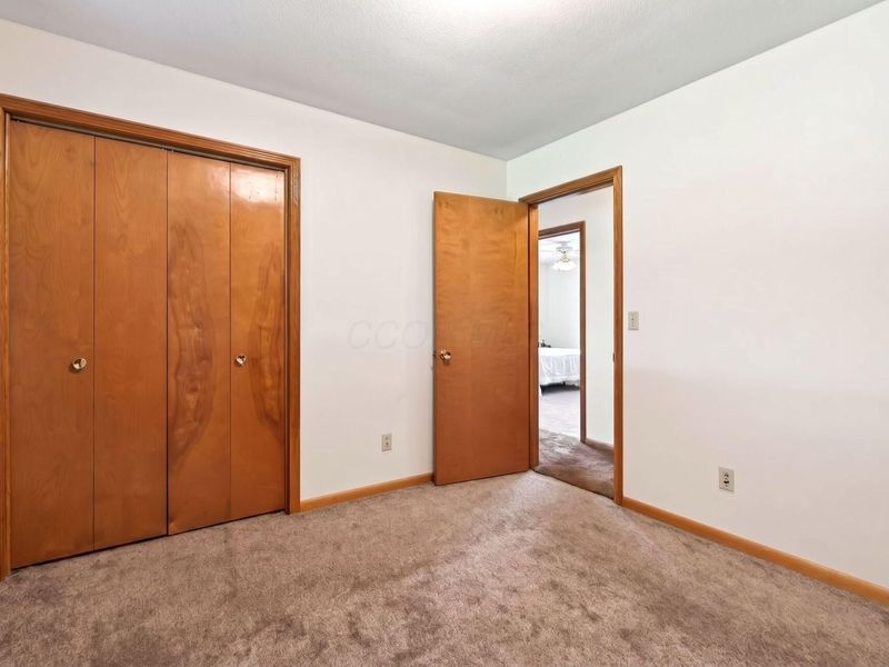 1115 Hilltop Drive, Newark, OH 43055 Photo 20