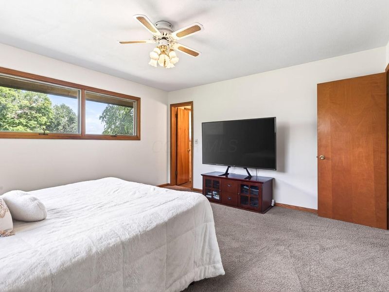 1115 Hilltop Drive, Newark, OH 43055 Photo 24