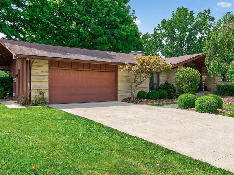 1115 Hilltop Drive, Newark, OH 43055 Photo 3
