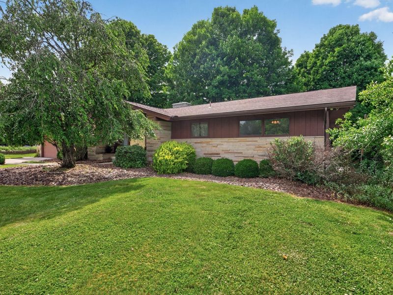 1115 Hilltop Drive, Newark, OH 43055 Photo 4