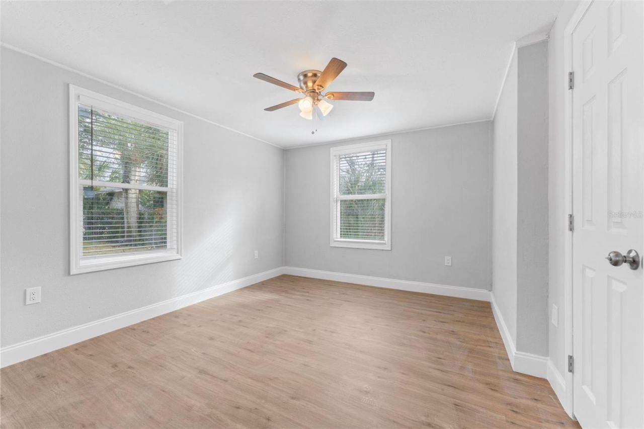 1927 13th Street S, Saint Petersburg, FL 33705 Photo