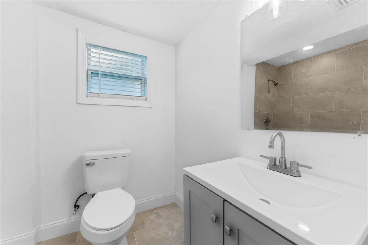 1927 13th Street S, Saint Petersburg, FL 33705 Photo