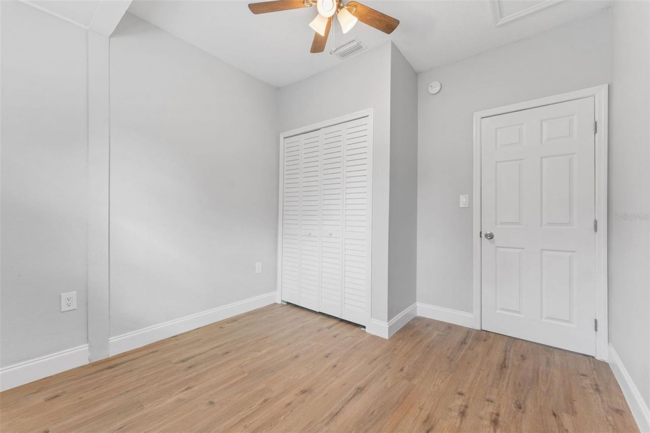 1927 13th Street S, Saint Petersburg, FL 33705 Photo
