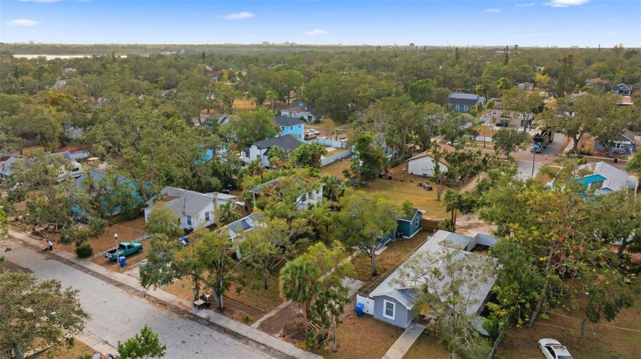 1927 13th Street S, Saint Petersburg, FL 33705 Photo