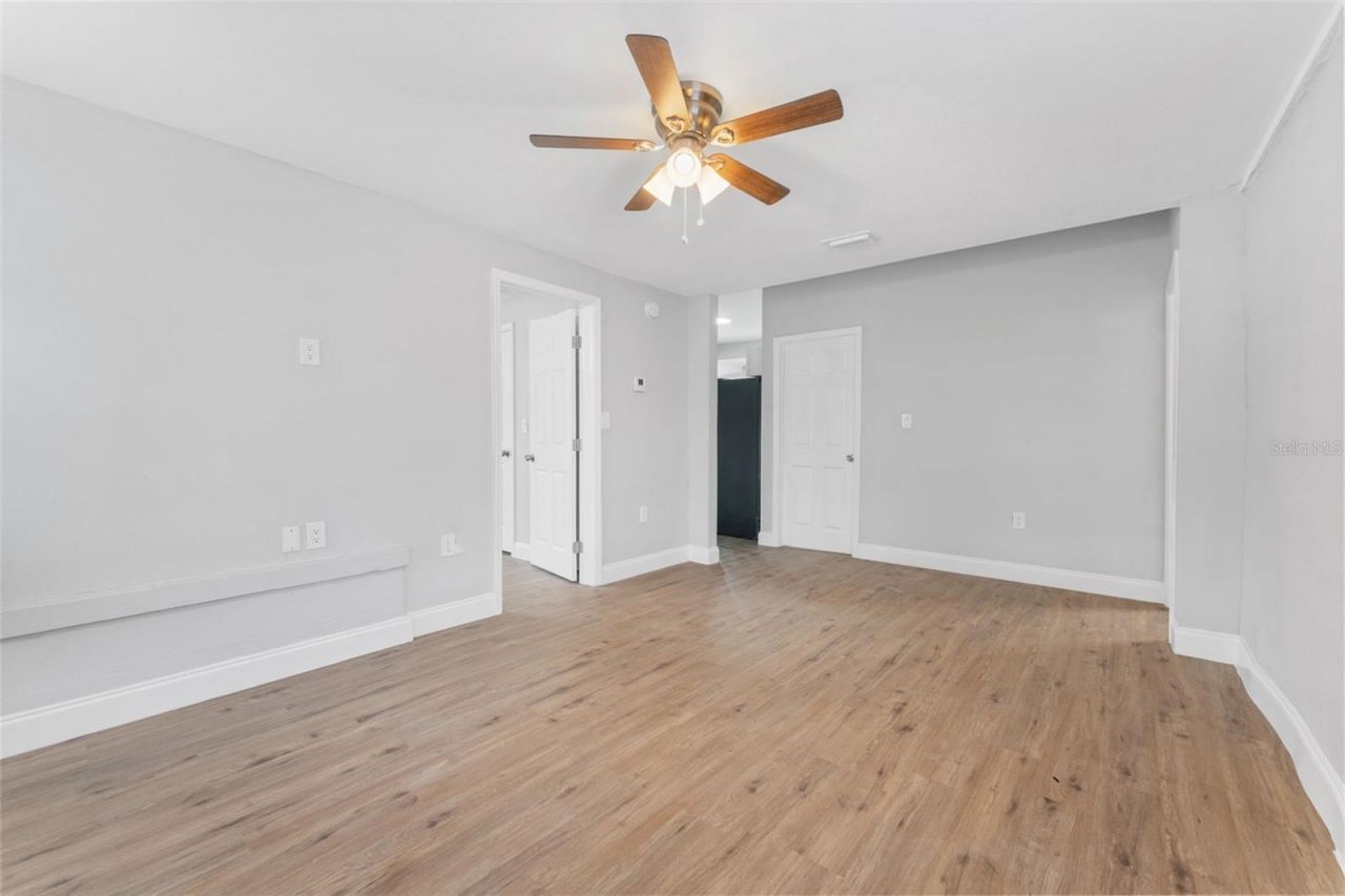 1927 13th Street S, Saint Petersburg, FL 33705 Photo