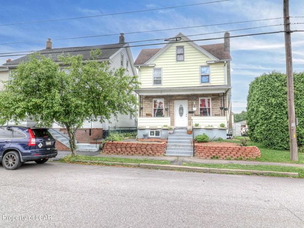 232 Thirwell Avenue, Hazleton, PA 18201