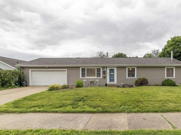 207 N 25TH Street, Quincy, IL 62301