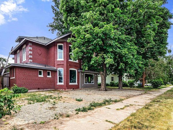 1122 1st Avenue South, Payette, ID 83661