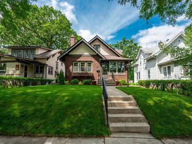 2100 31st Avenue S, Minneapolis, MN 55406