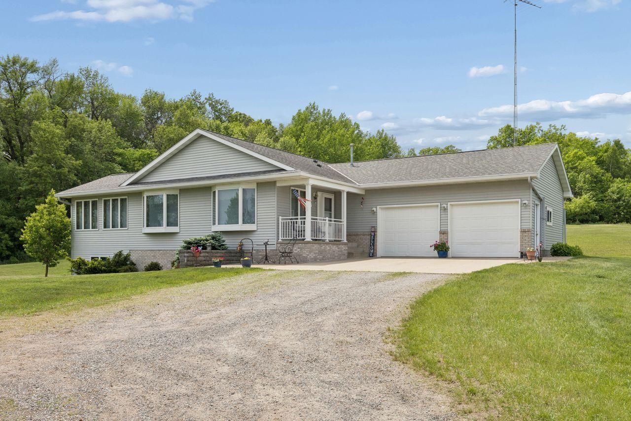 26500 County Road 2 , Saint Cloud, MN 56301