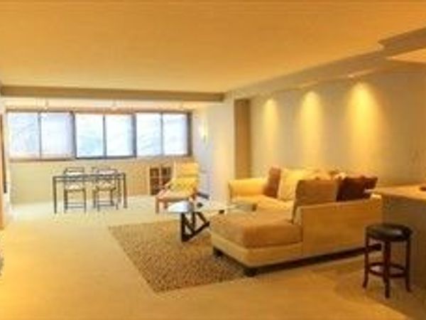2 Hawthorne, Unit 2N, Boston, MA 02114