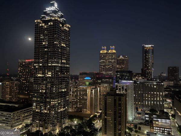 400 W Peachtree Street NW, Unit 3906-7, Atlanta, GA 30308