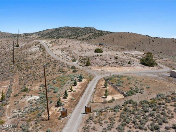 3589 E Golden Valley Road, Reno, NV 89506