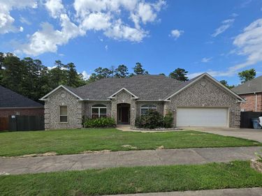 15516 Hartford Street , Little Rock, AR 72223