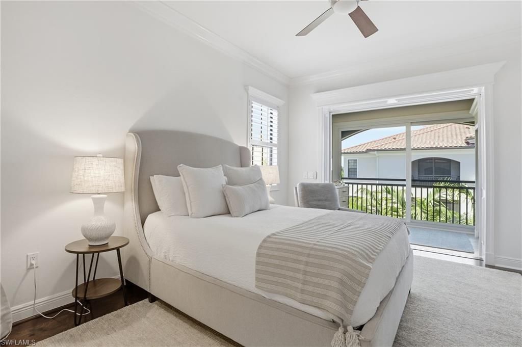2543 Marquesa Royale Ln, Unit 4-302, Naples, FL 34109 Photo