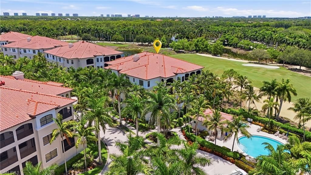 2543 Marquesa Royale Ln, Unit 4-302, Naples, FL 34109 Photo
