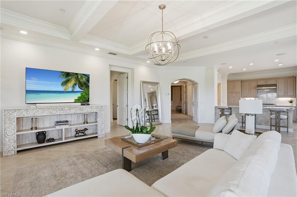 2543 Marquesa Royale Ln, Unit 4-302, Naples, FL 34109 Photo